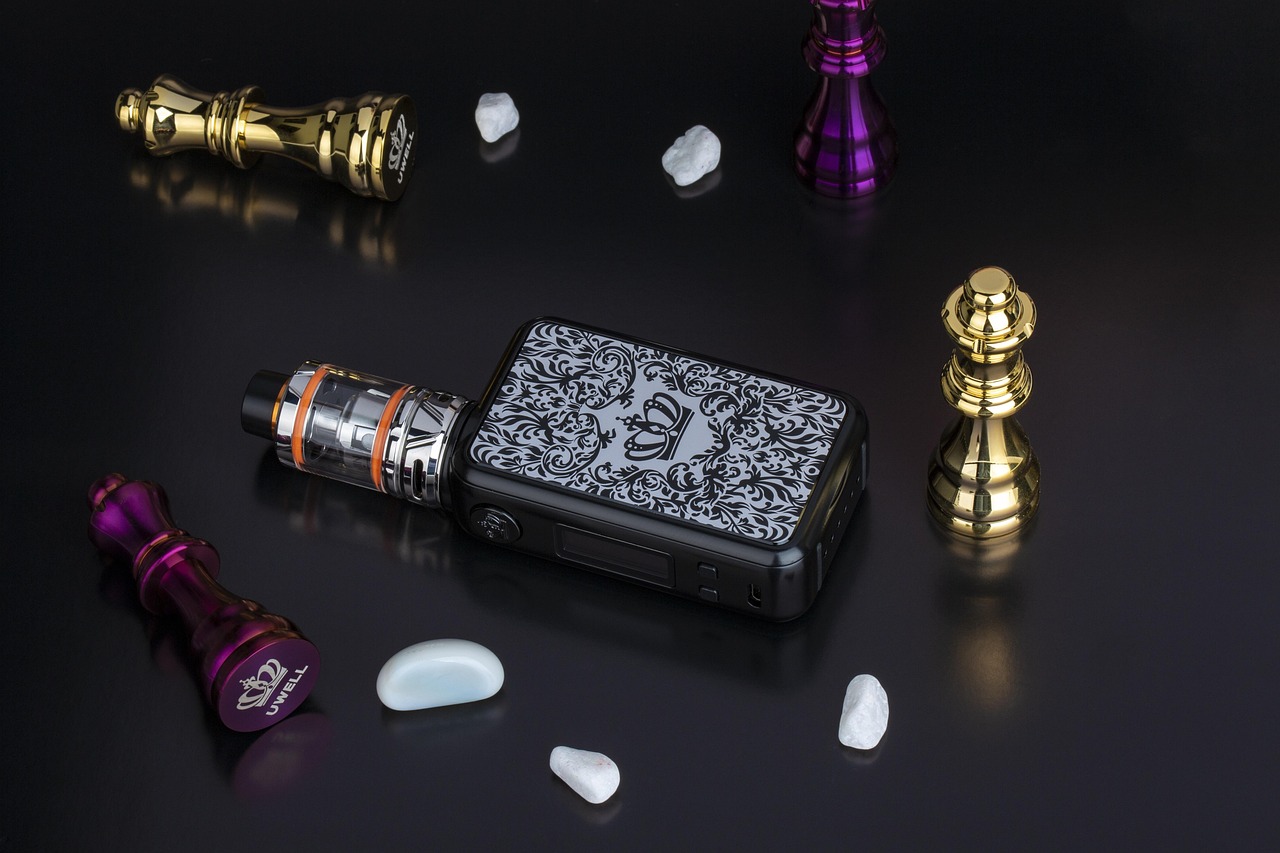 Uwell, vape, electronic cigarette — Factors to Help Find the Right PWM Charge Controller